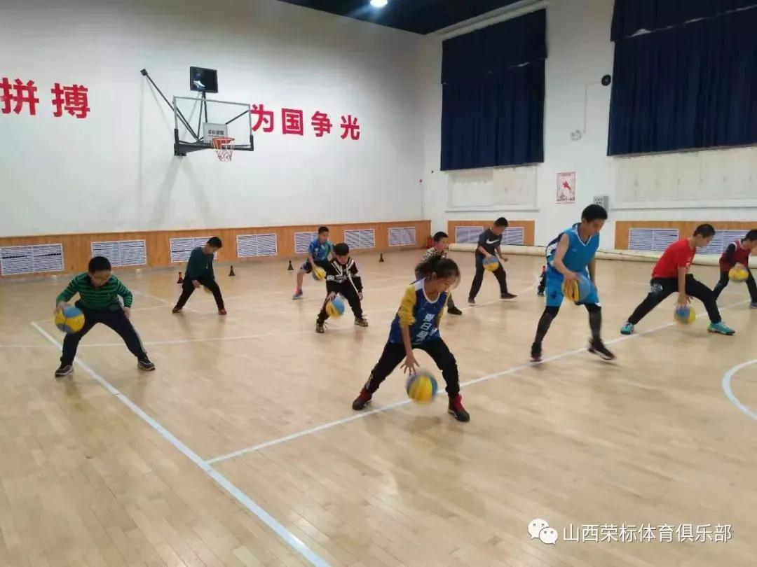 制定篮球交流计划以促进个人技能发展的方法_1